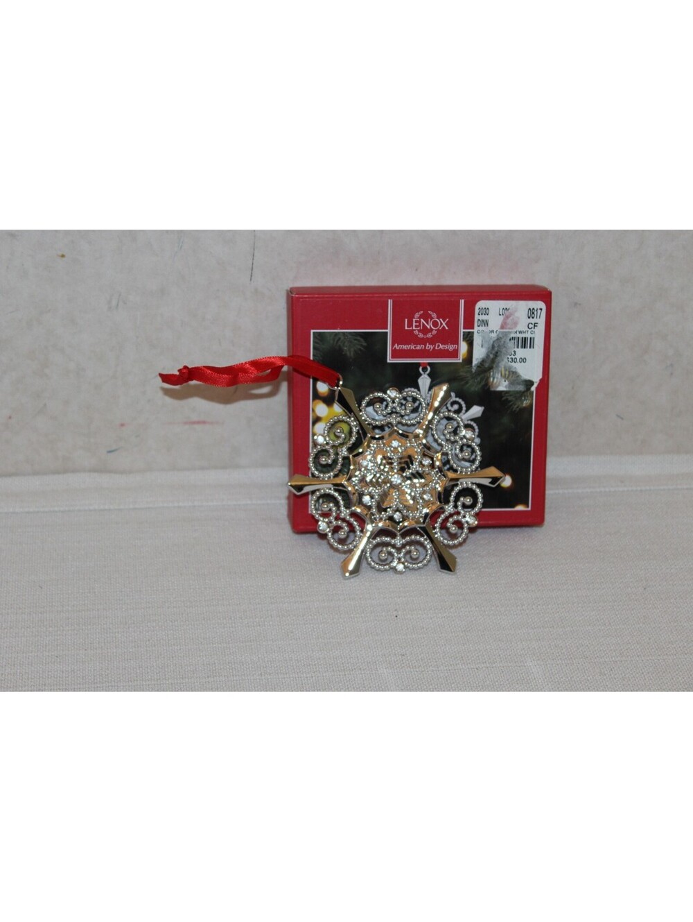 NEW Lenox Colors of Gold White Gold Plated Snowflake Christmas Ornament Box